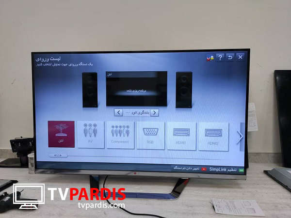 نوار عمودی منظم در تصویر تلویزیون 55lm86000